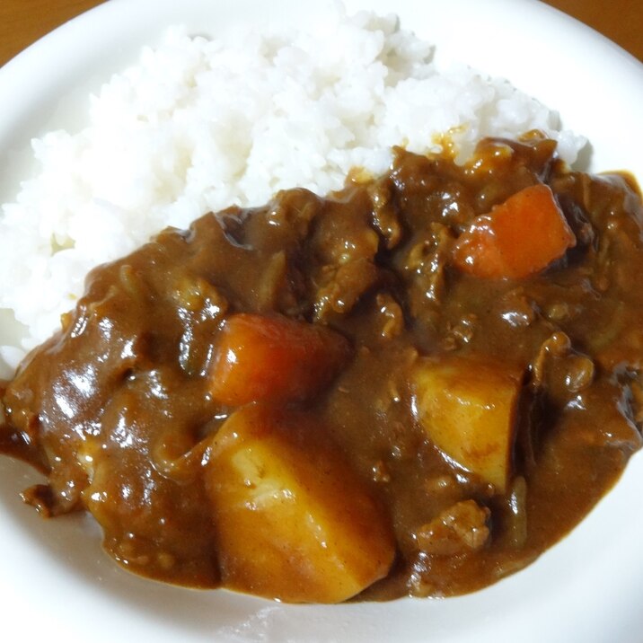 簡単リメイク！肉じゃがカレー